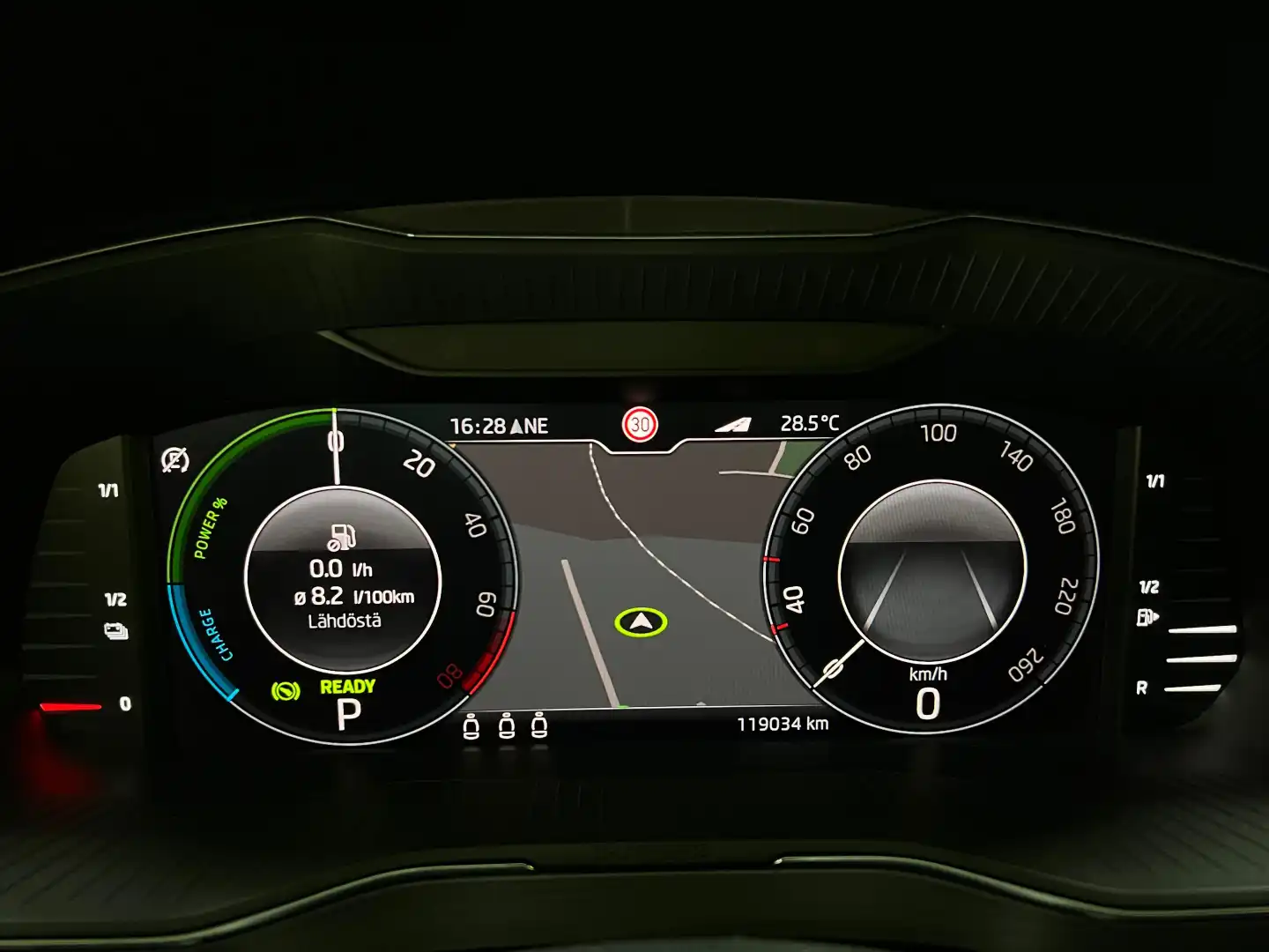 car-image