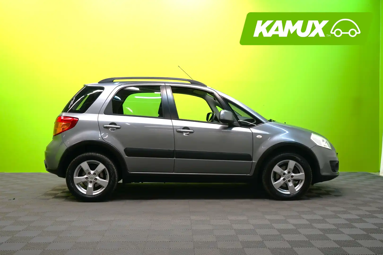 car-image