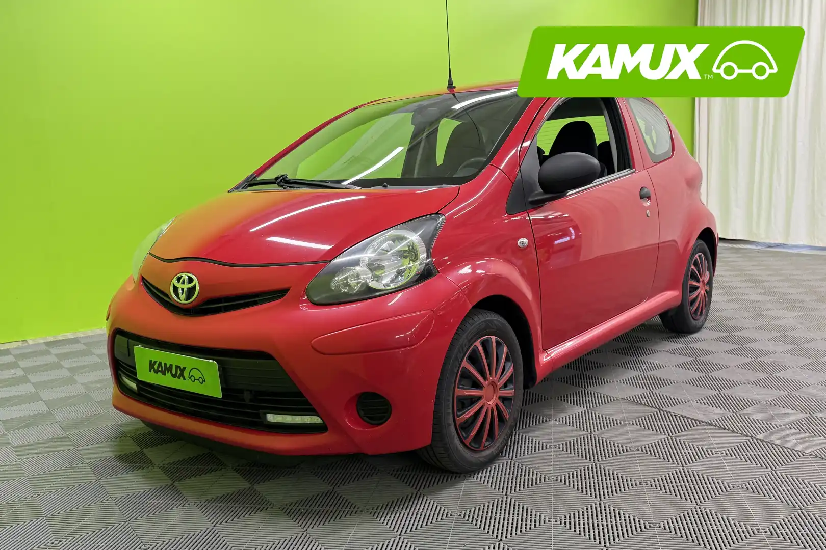 car-image