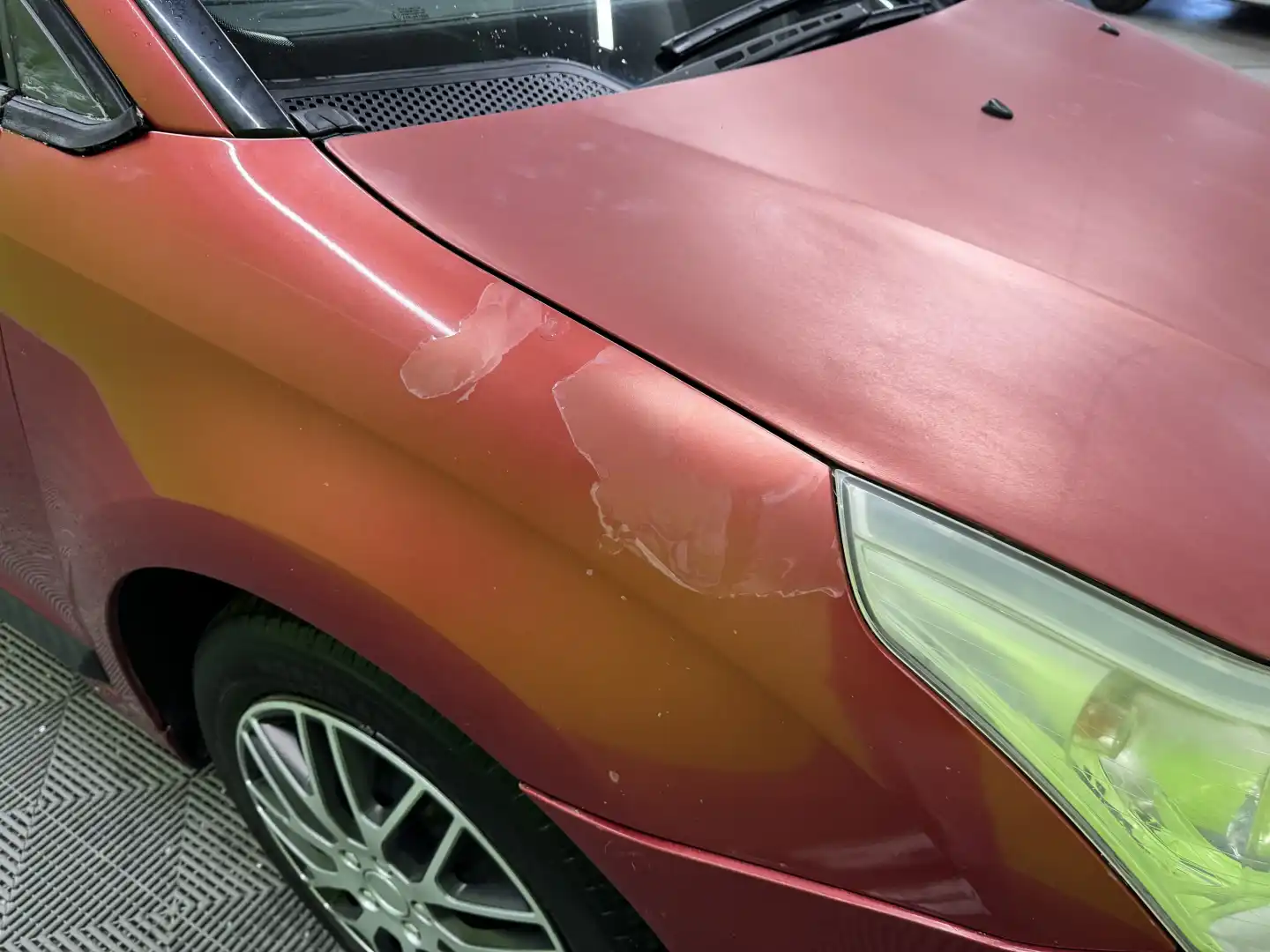 car-image