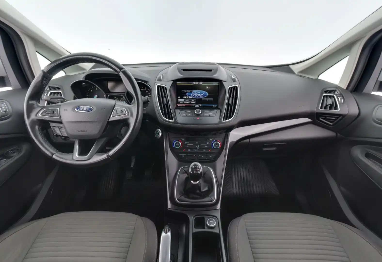 car-image