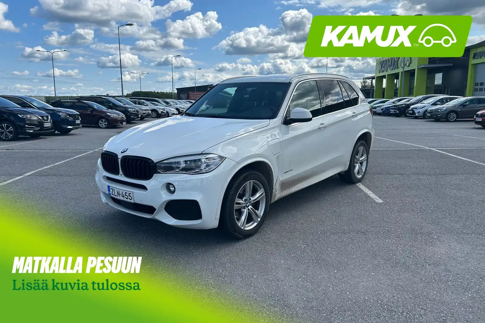 car-image