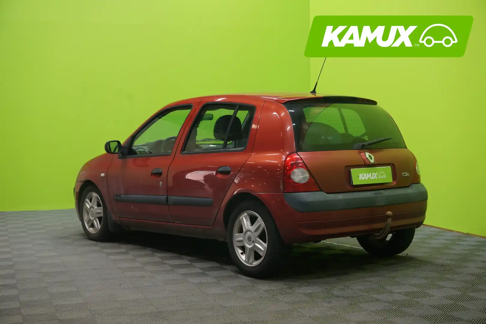 car-image