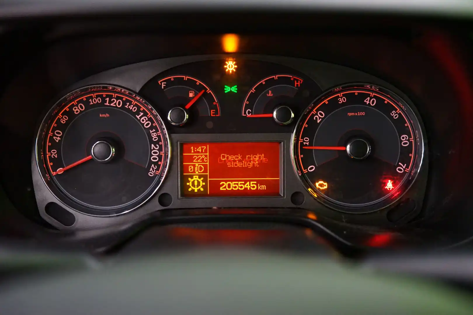 car-image