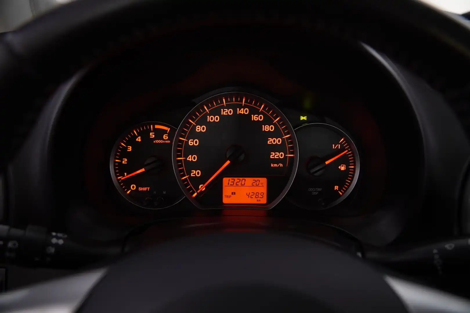 car-image