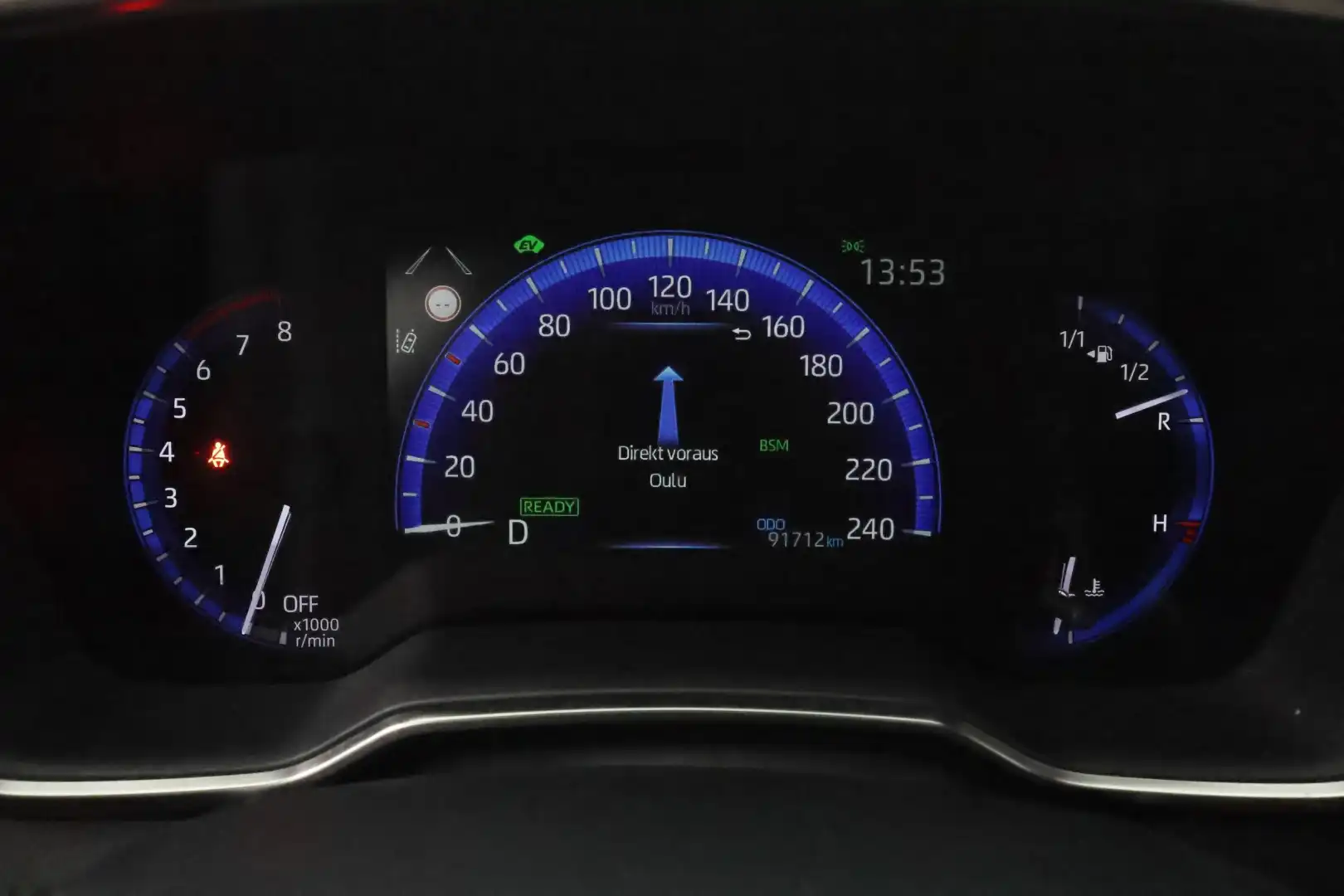 car-image