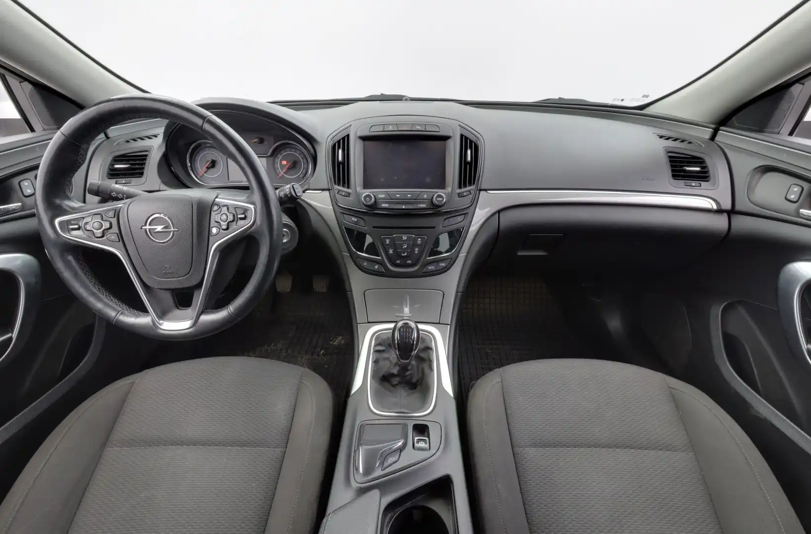 car-image