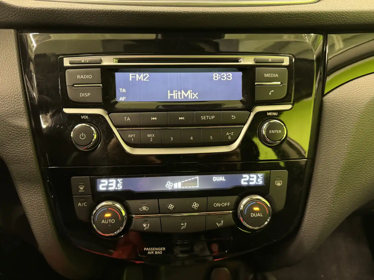 car-image