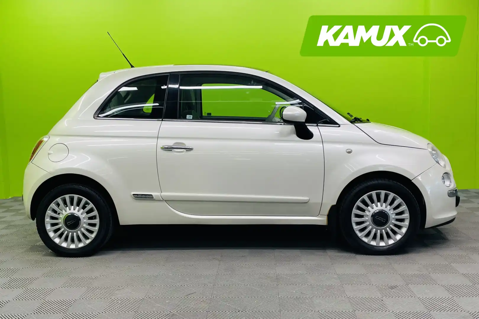 car-image
