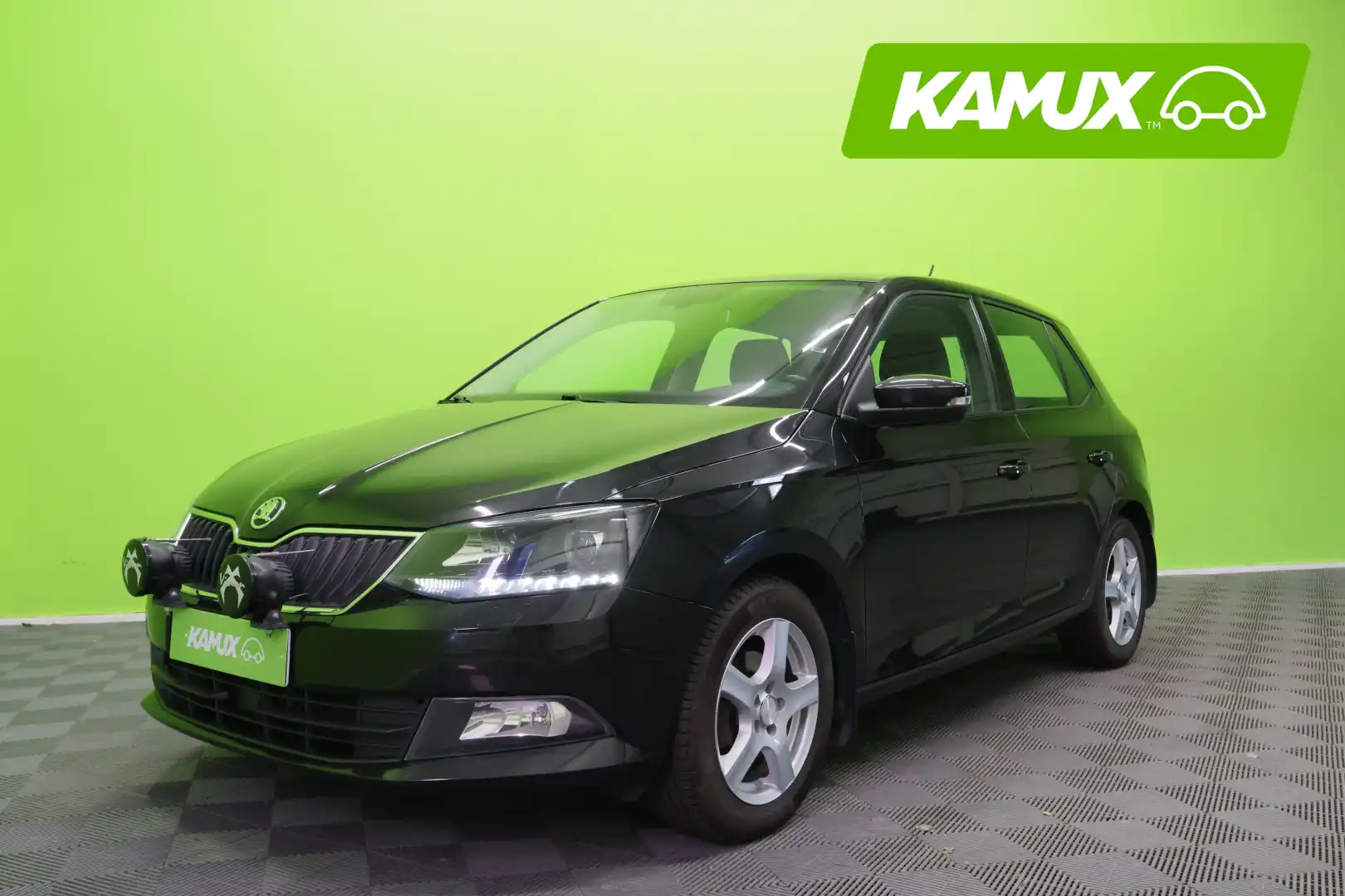 car-image