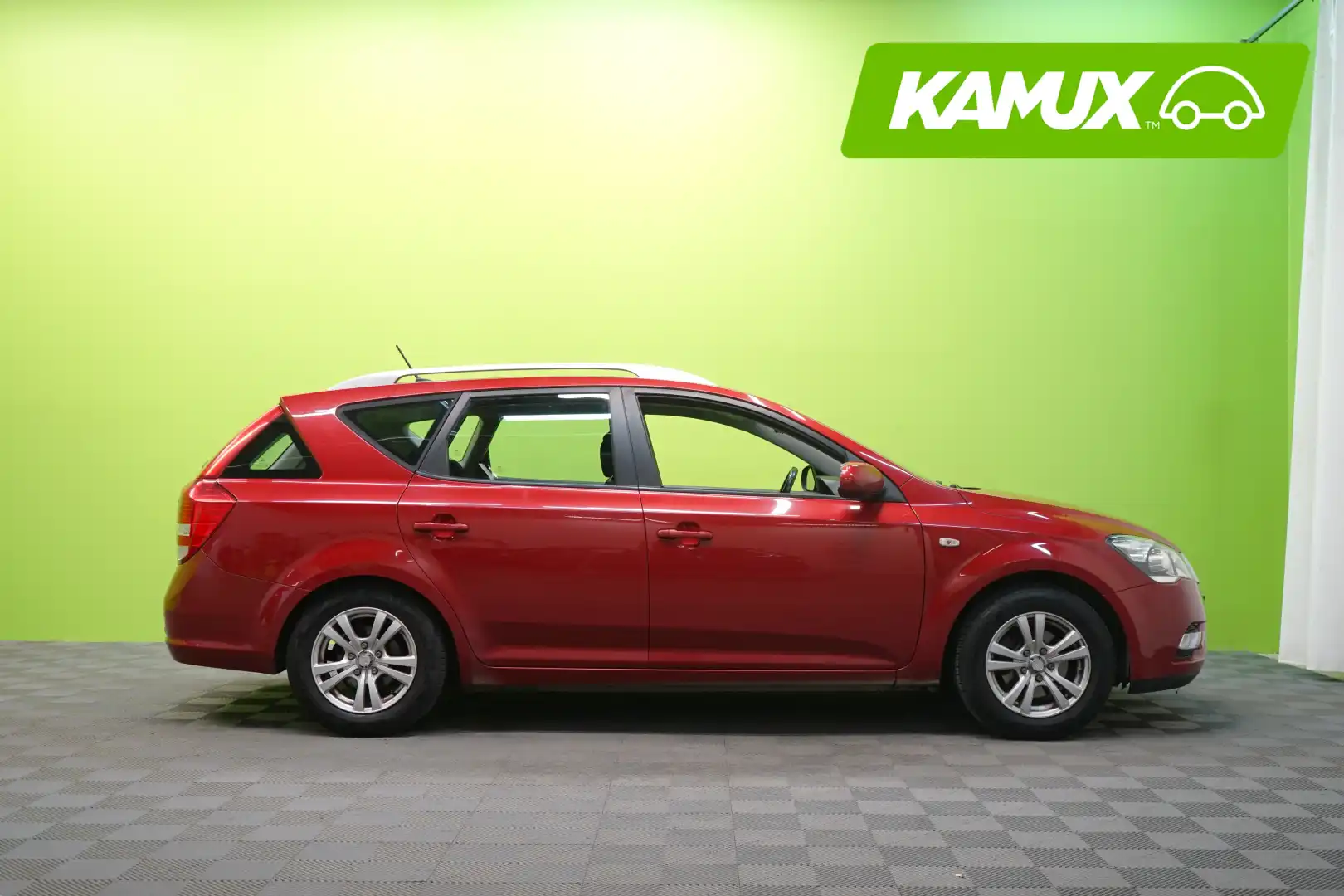 car-image