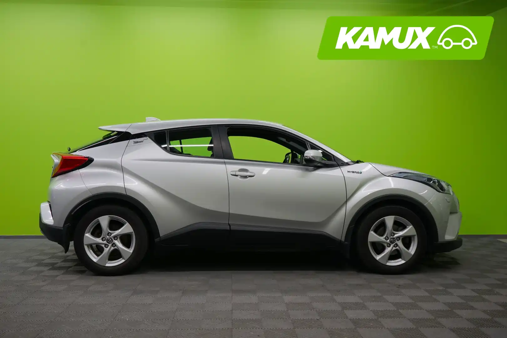 car-image