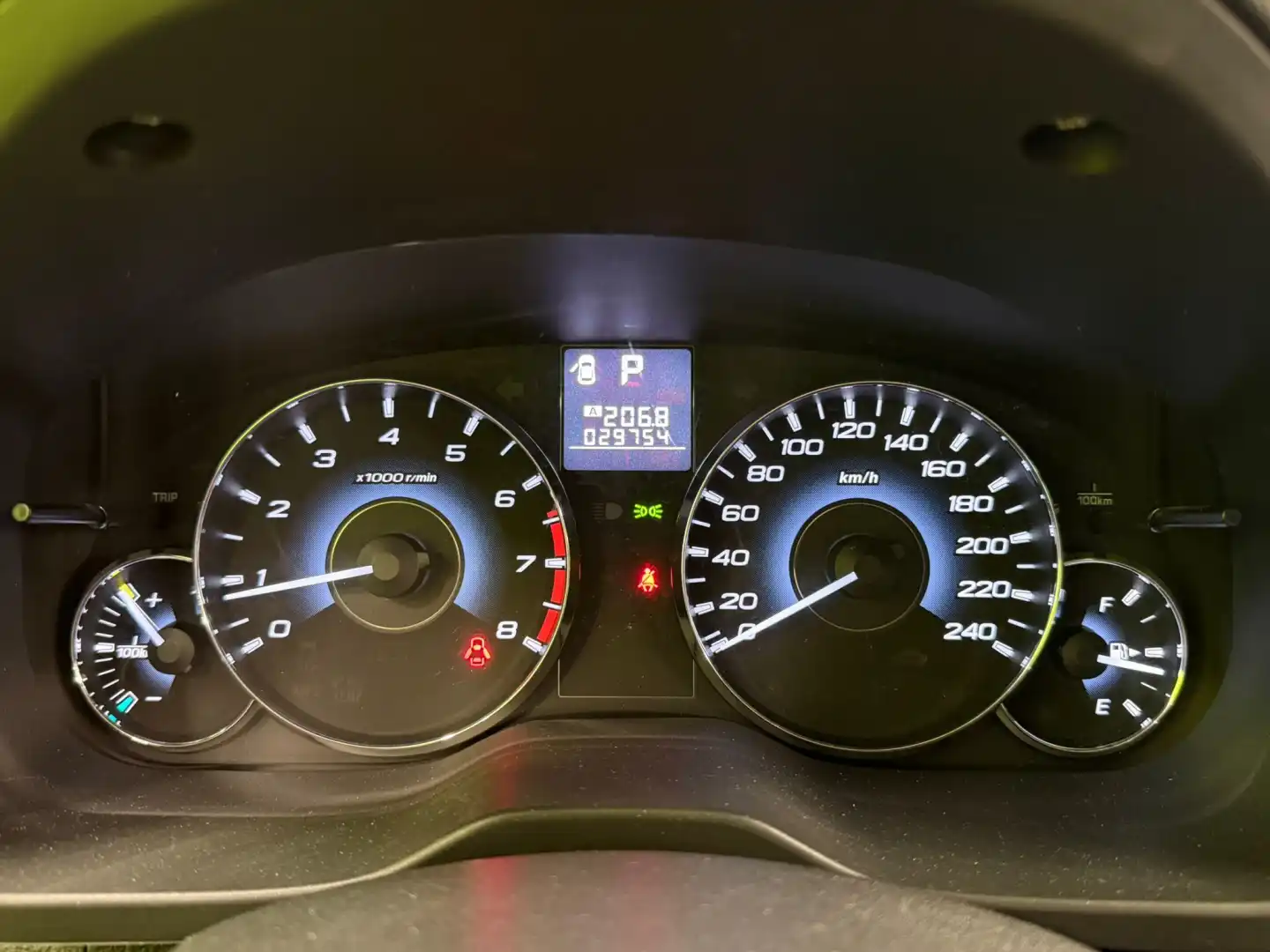 car-image