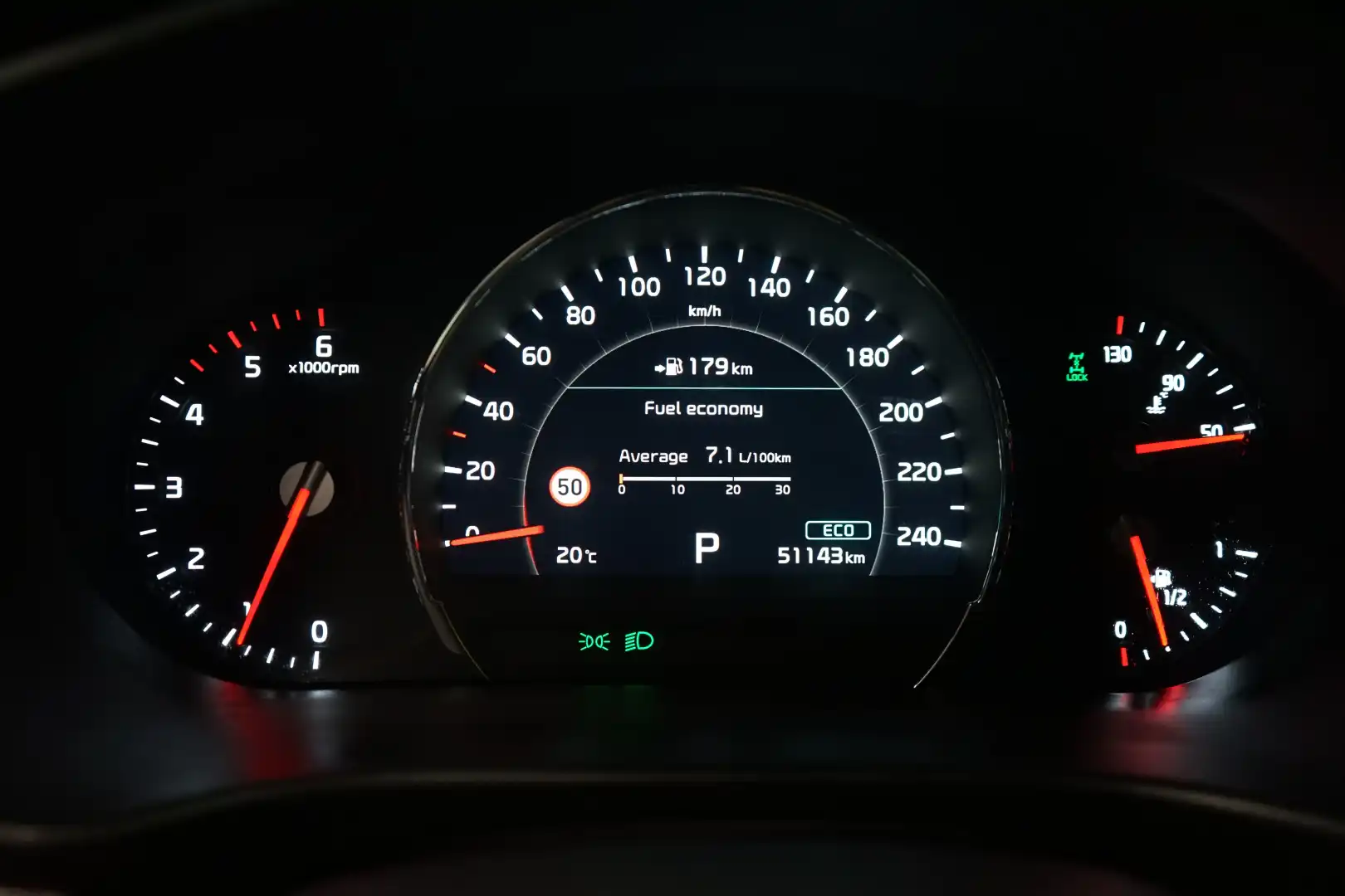 car-image