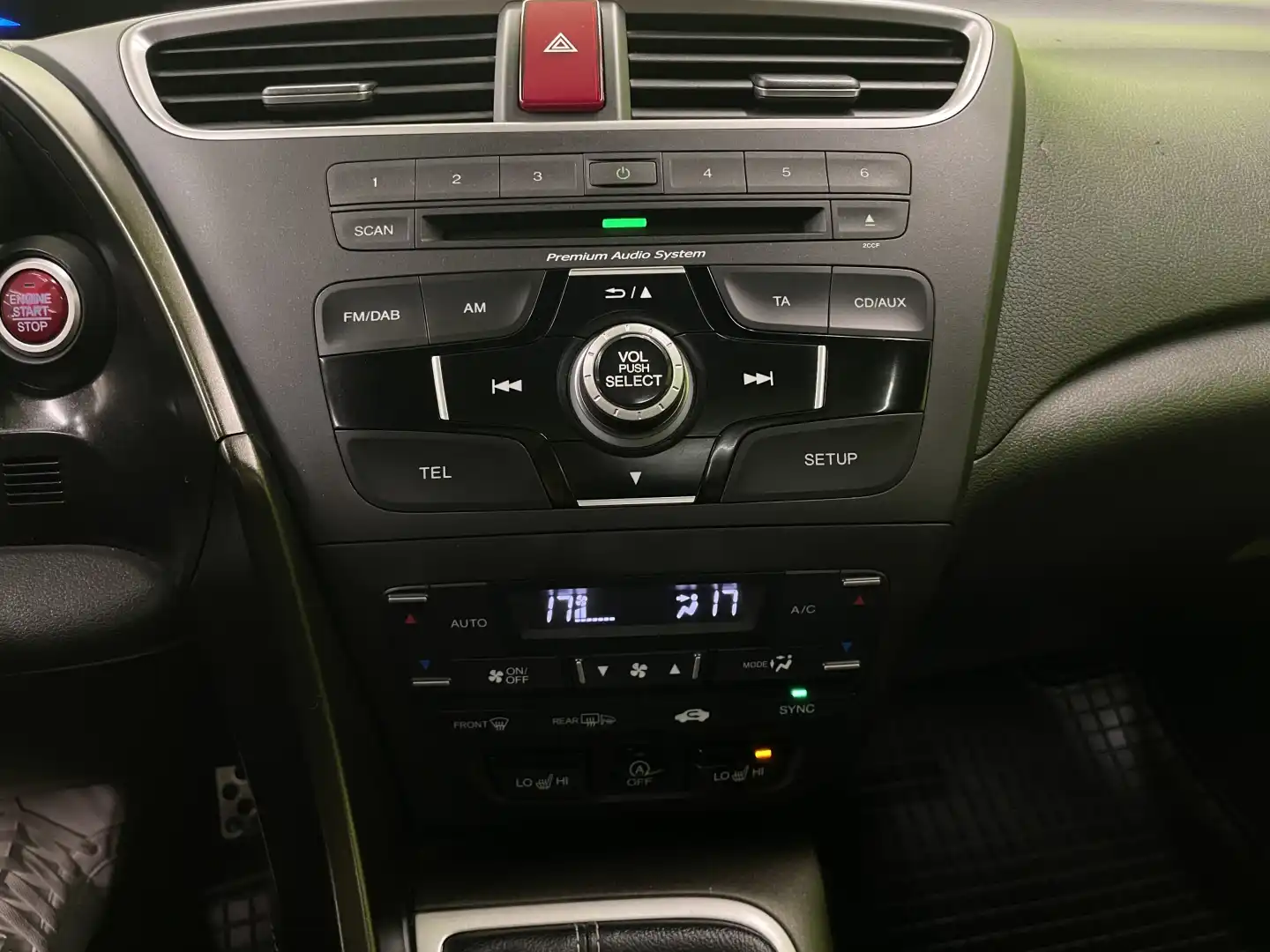 car-image