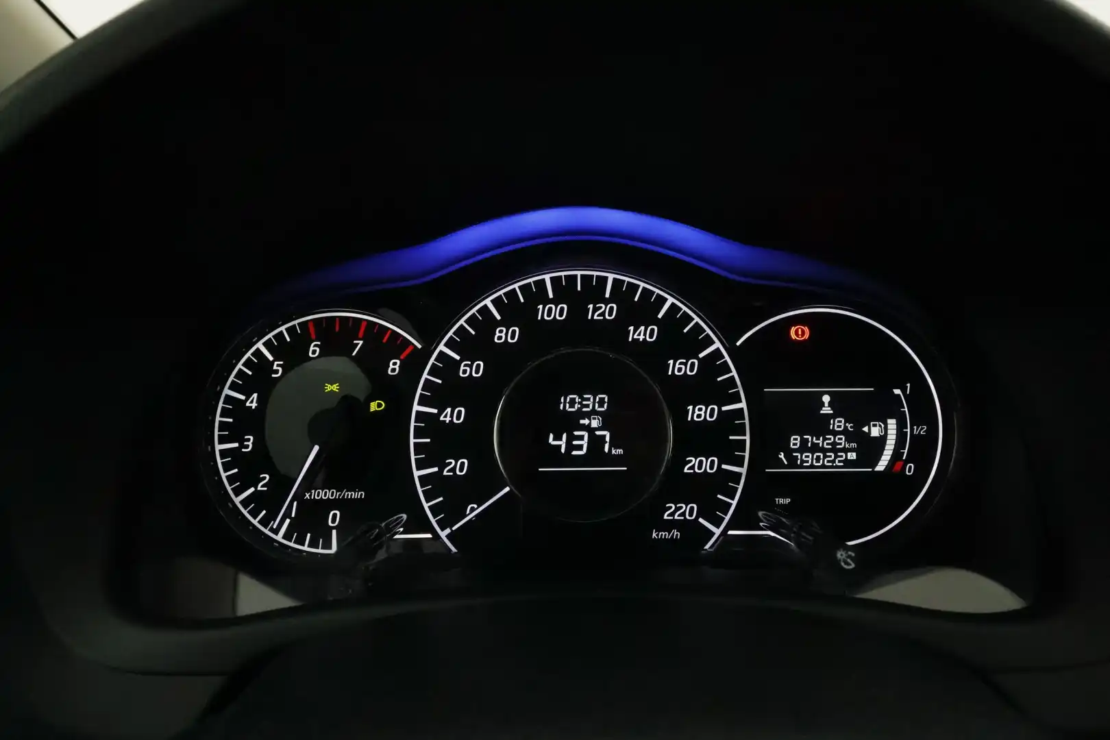 car-image