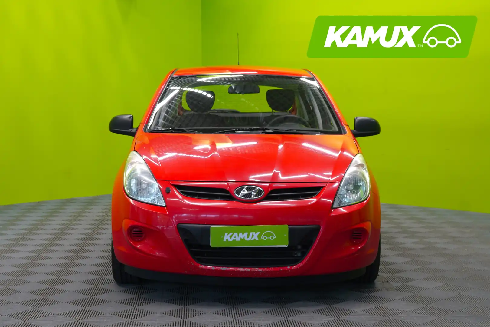 car-image