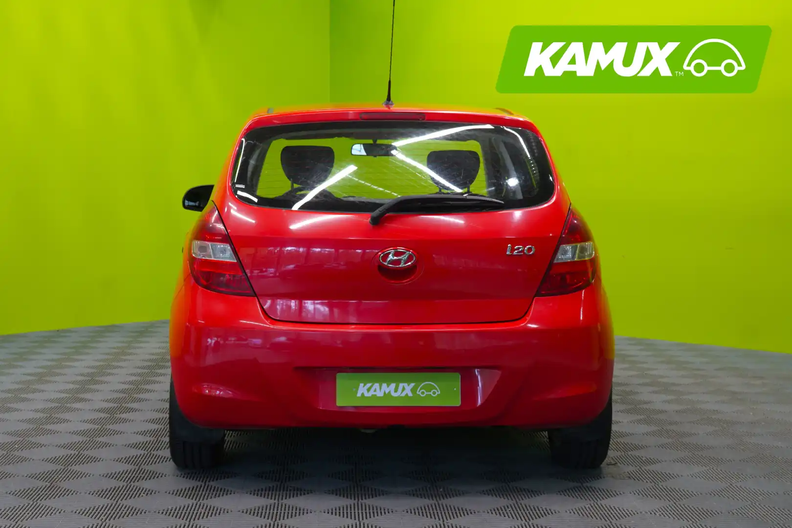 car-image