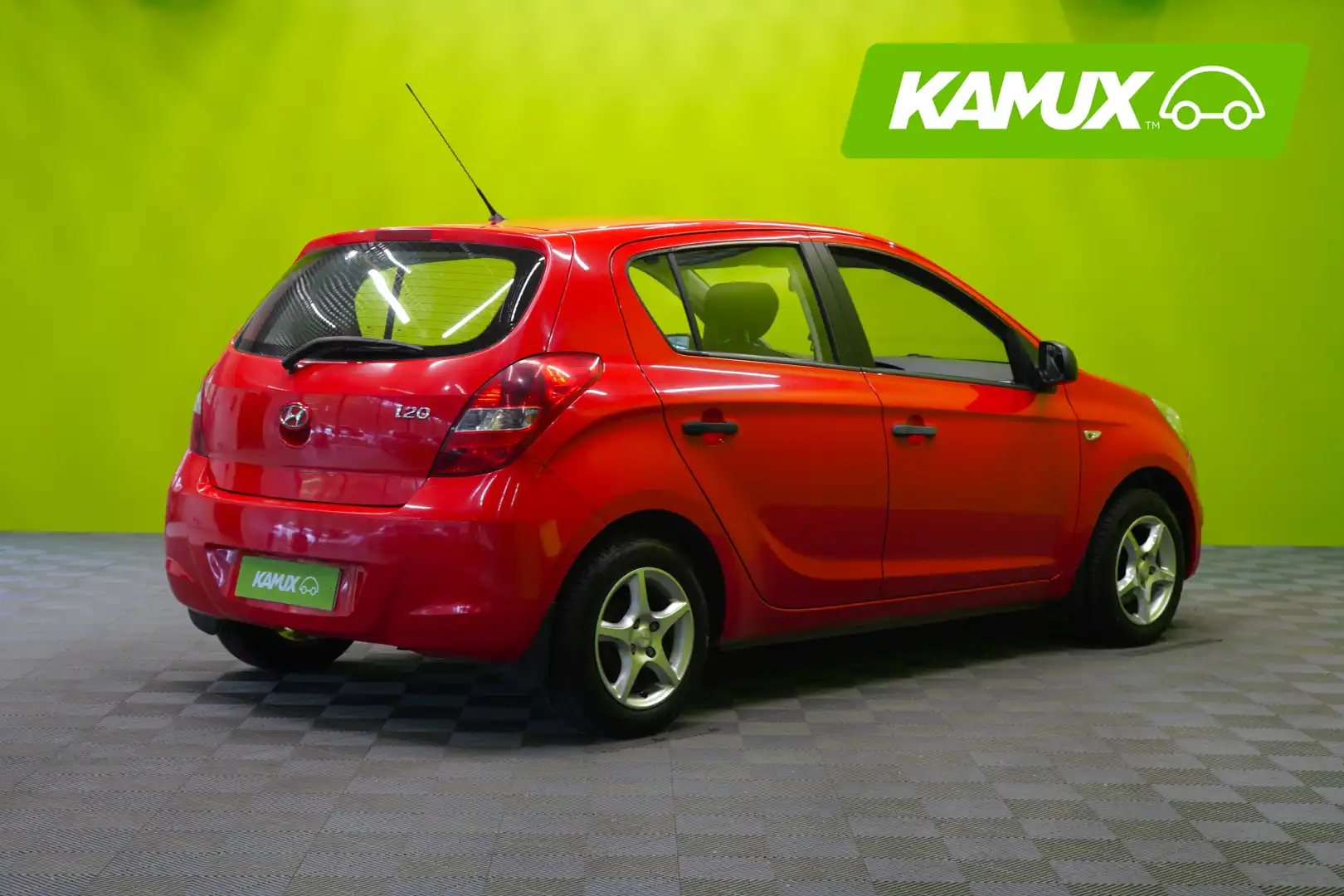 car-image