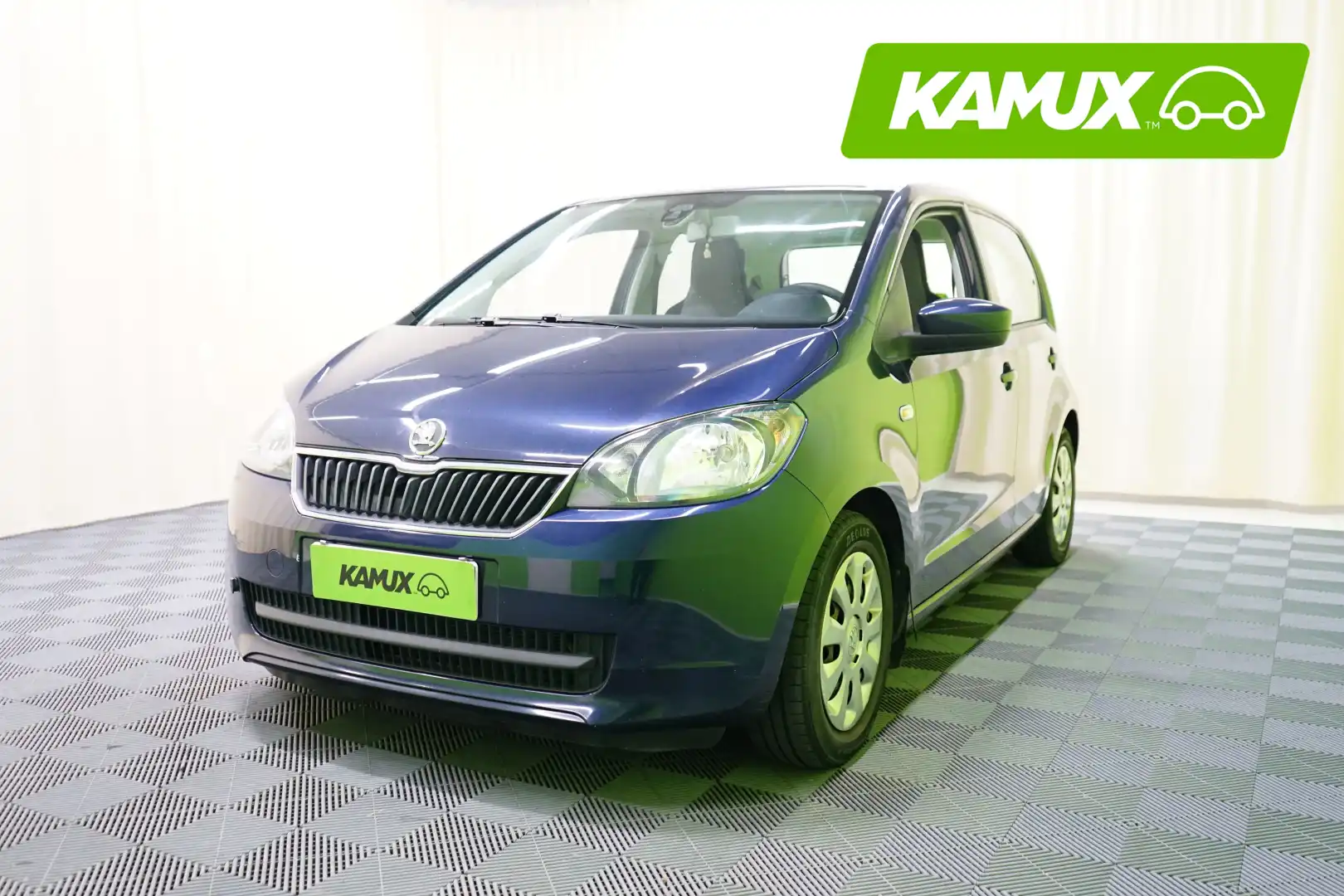 car-image