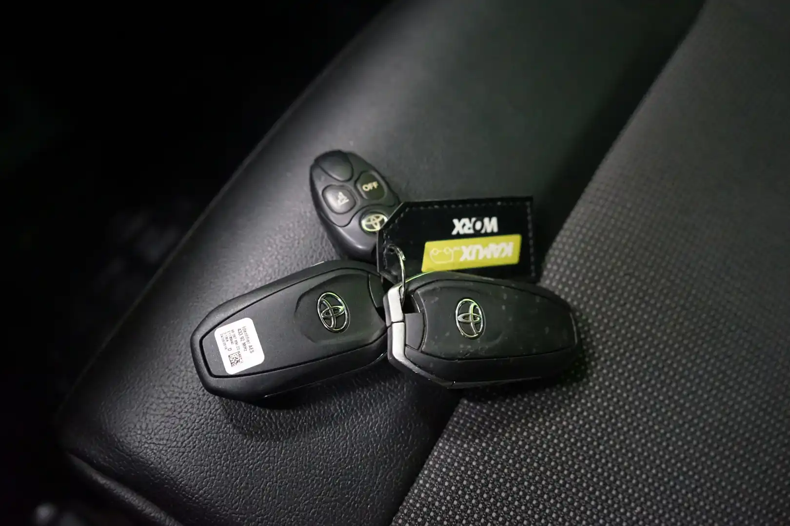 car-image