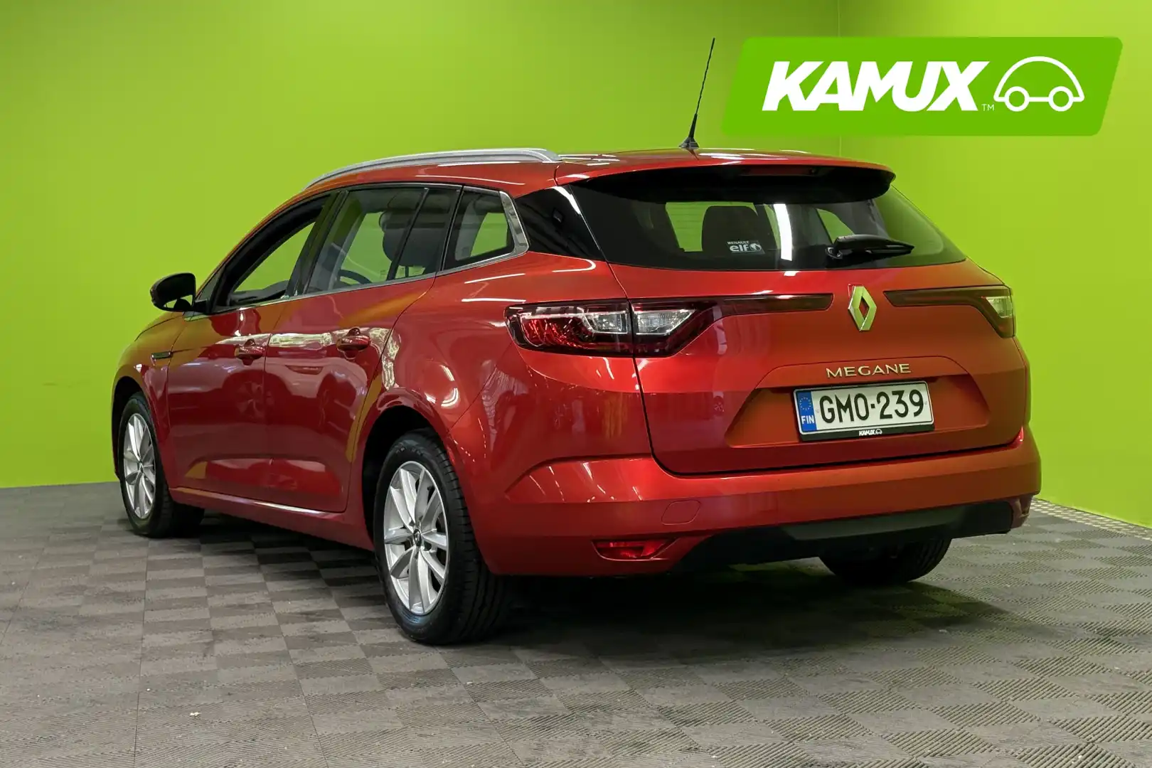 car-image
