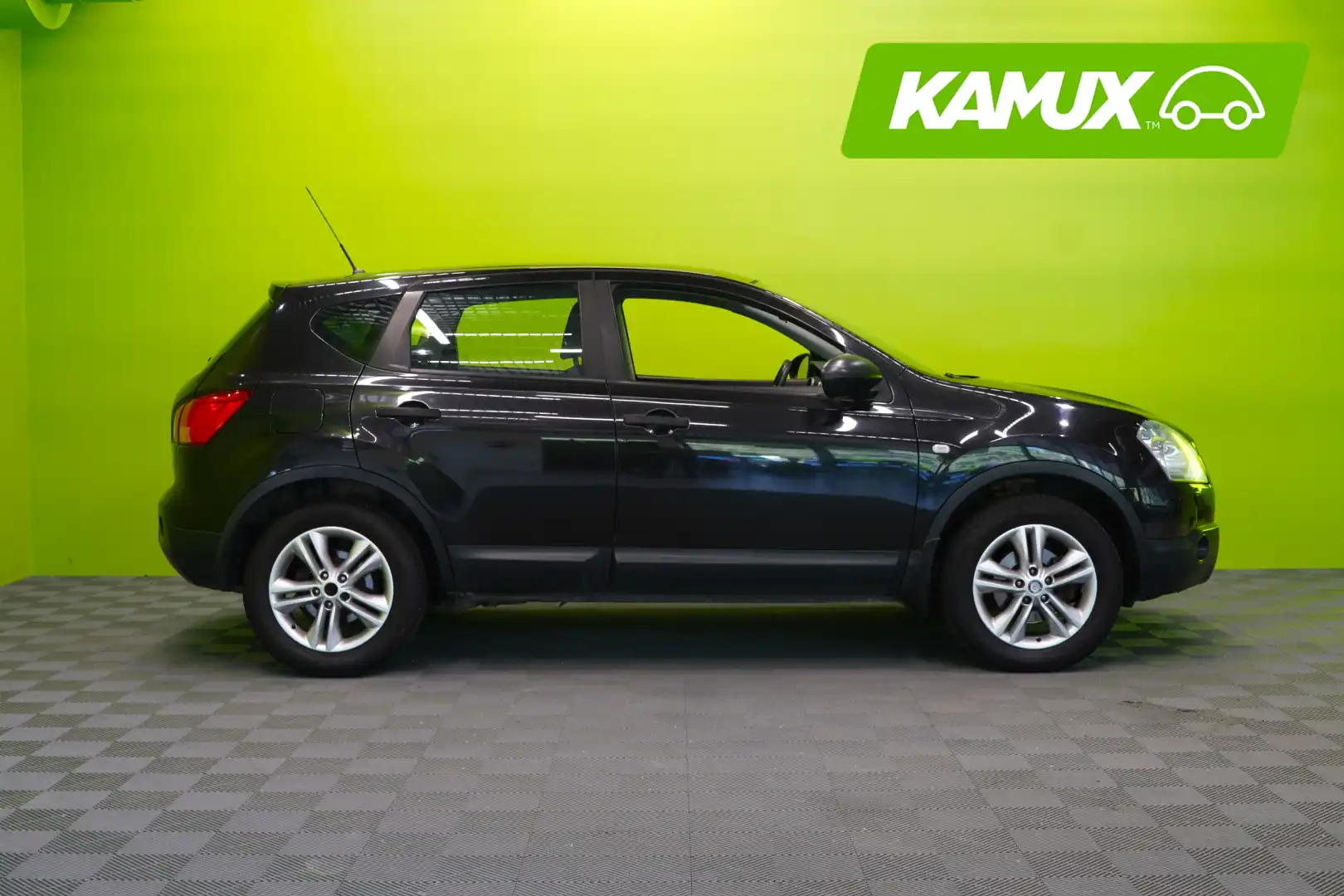 car-image