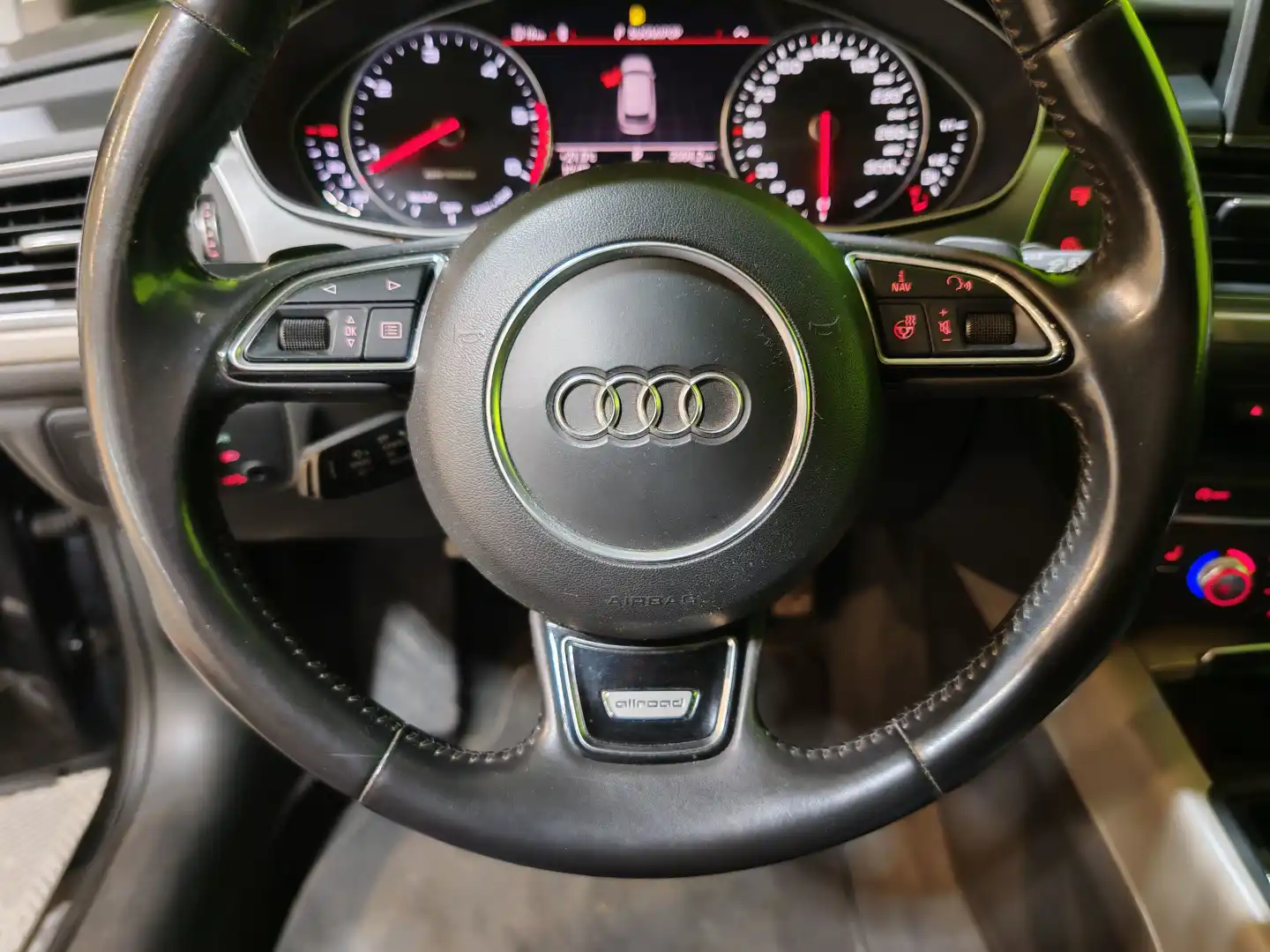car-image