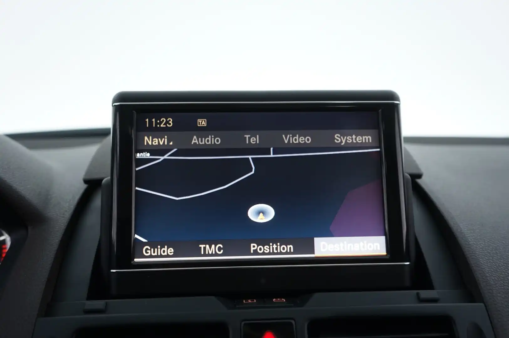 car-image