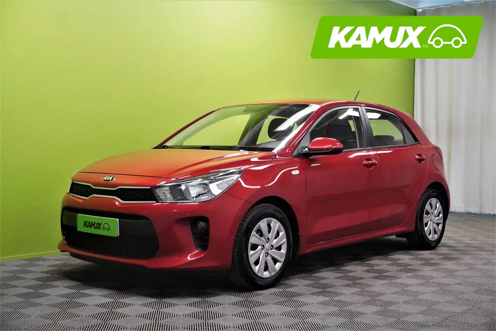 car-image