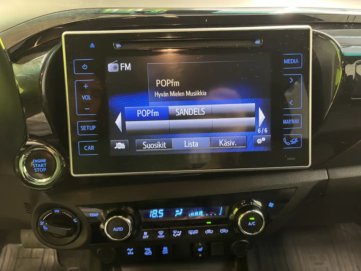 car-image