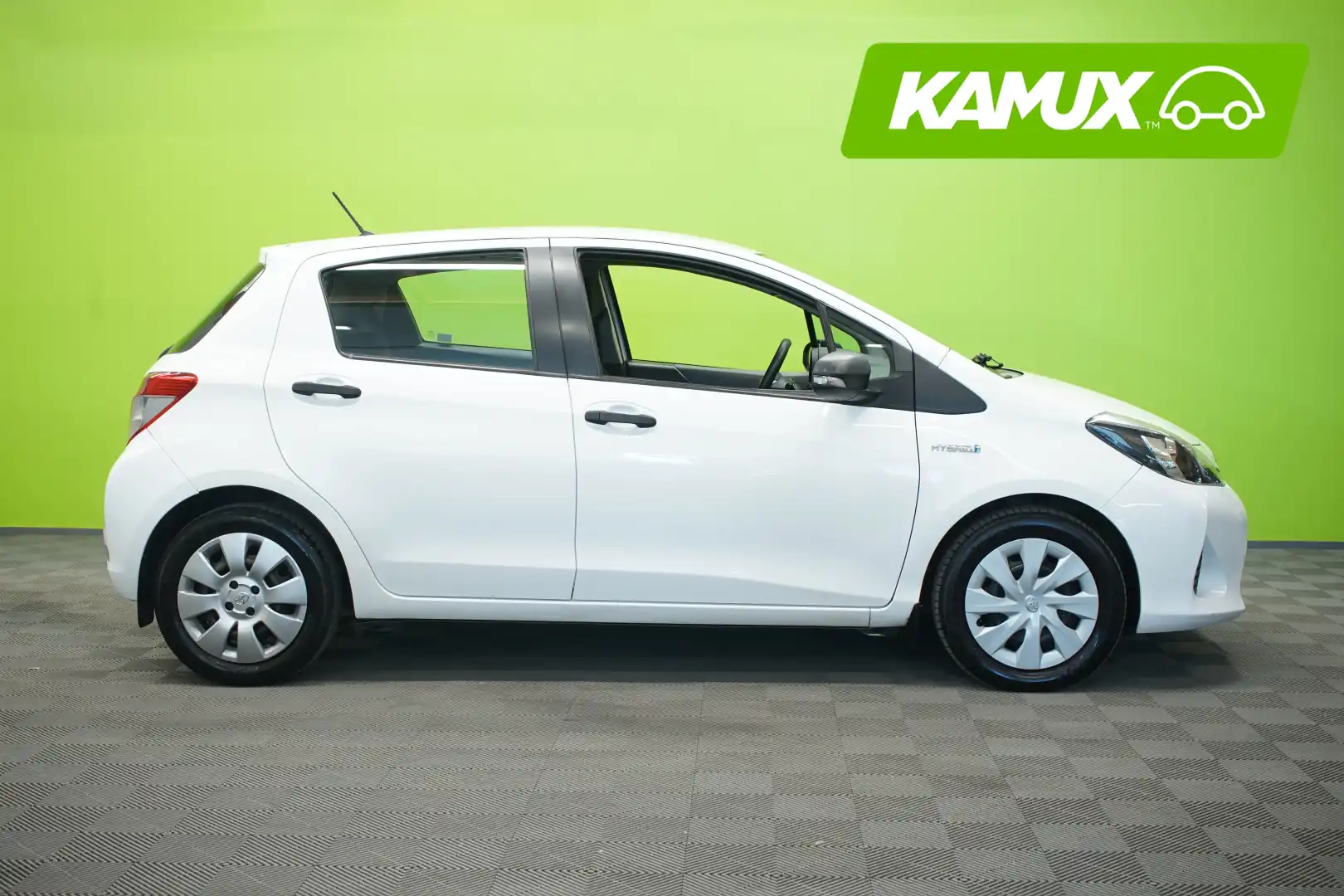 car-image