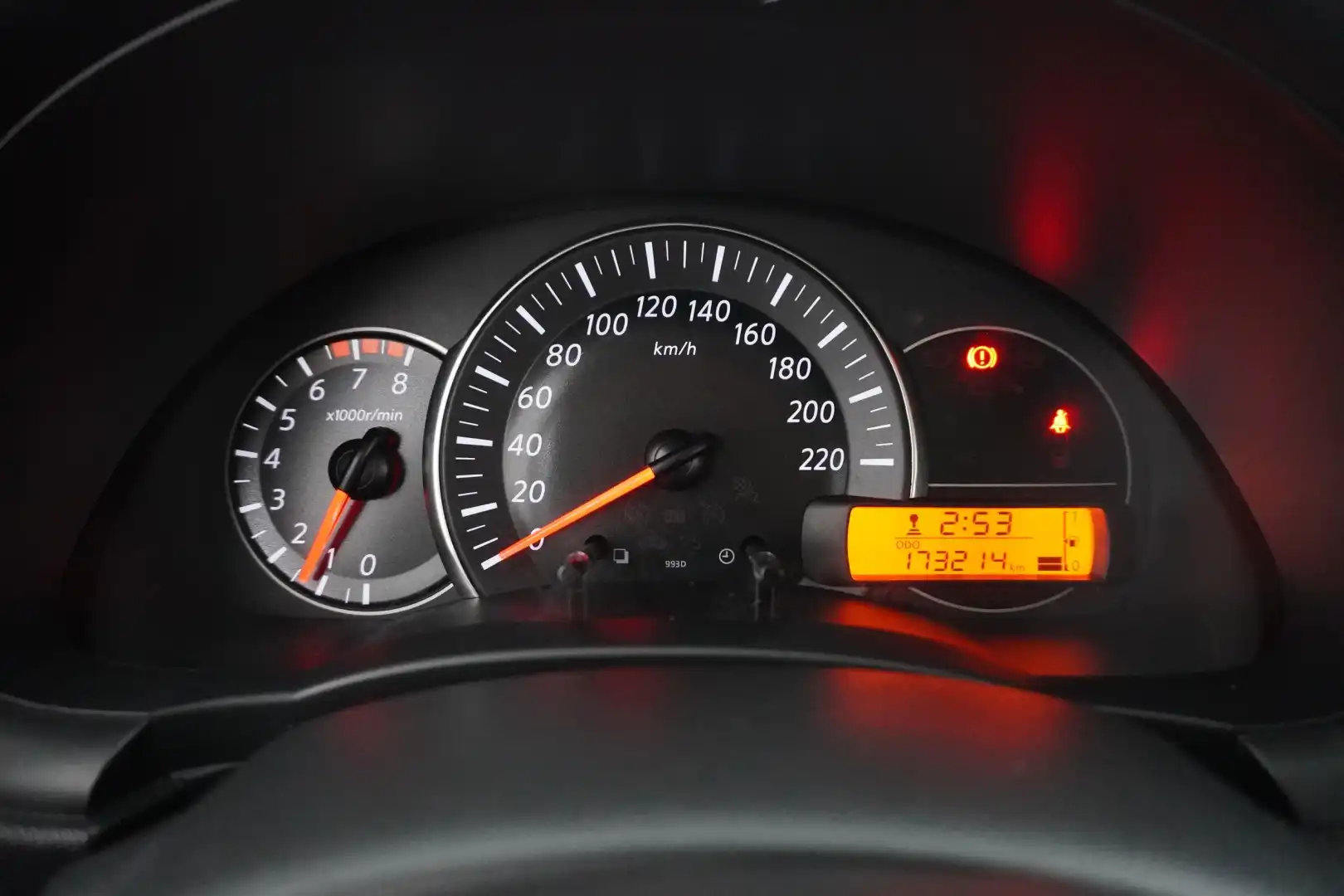 car-image