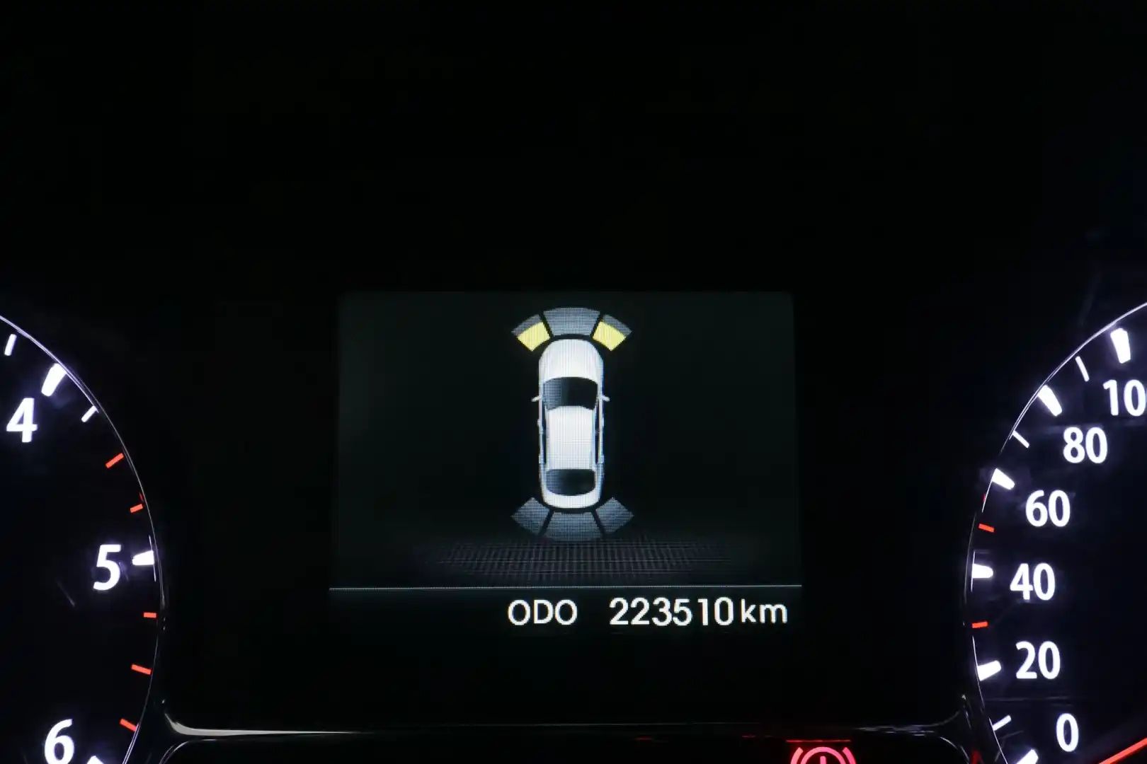 car-image