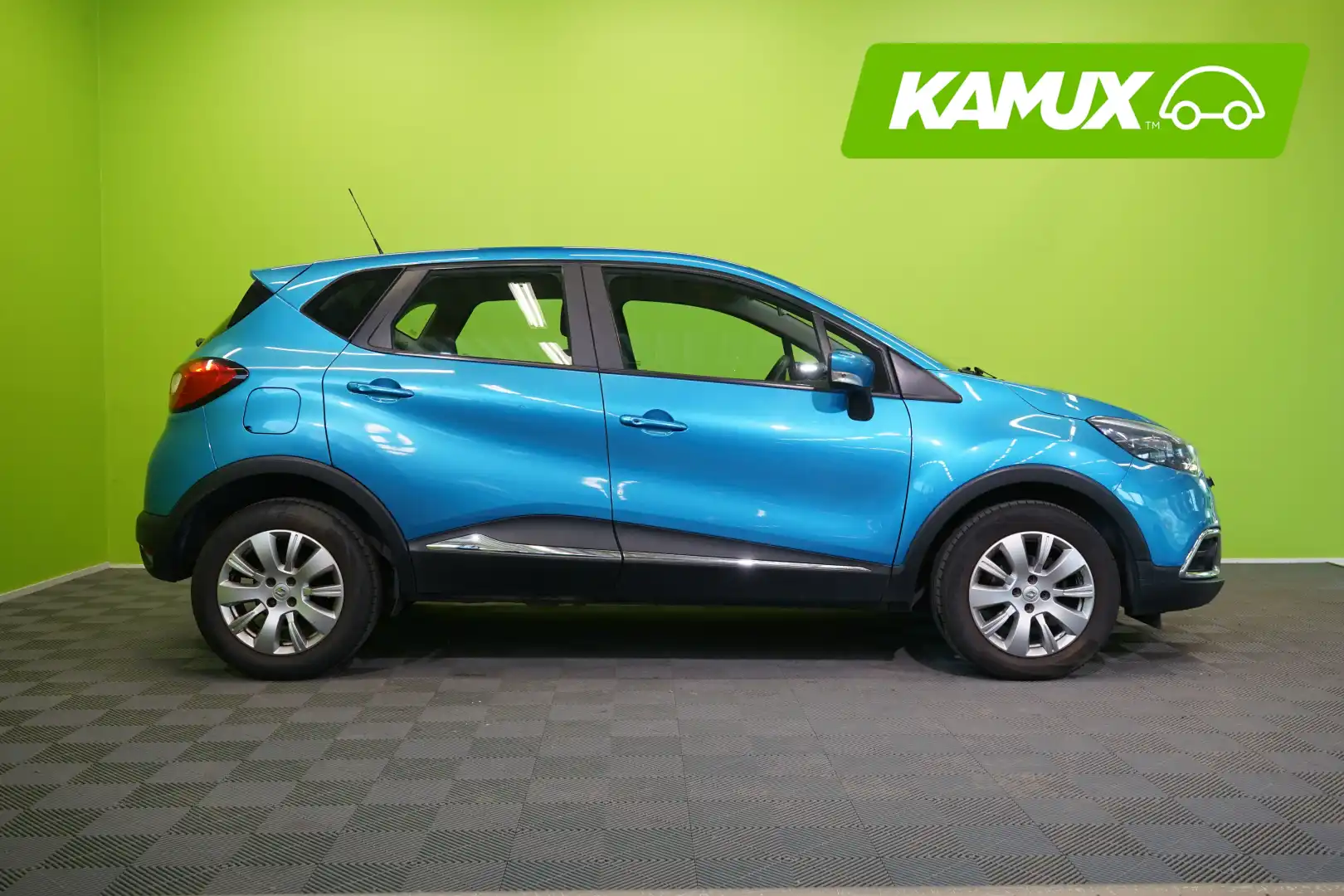 car-image