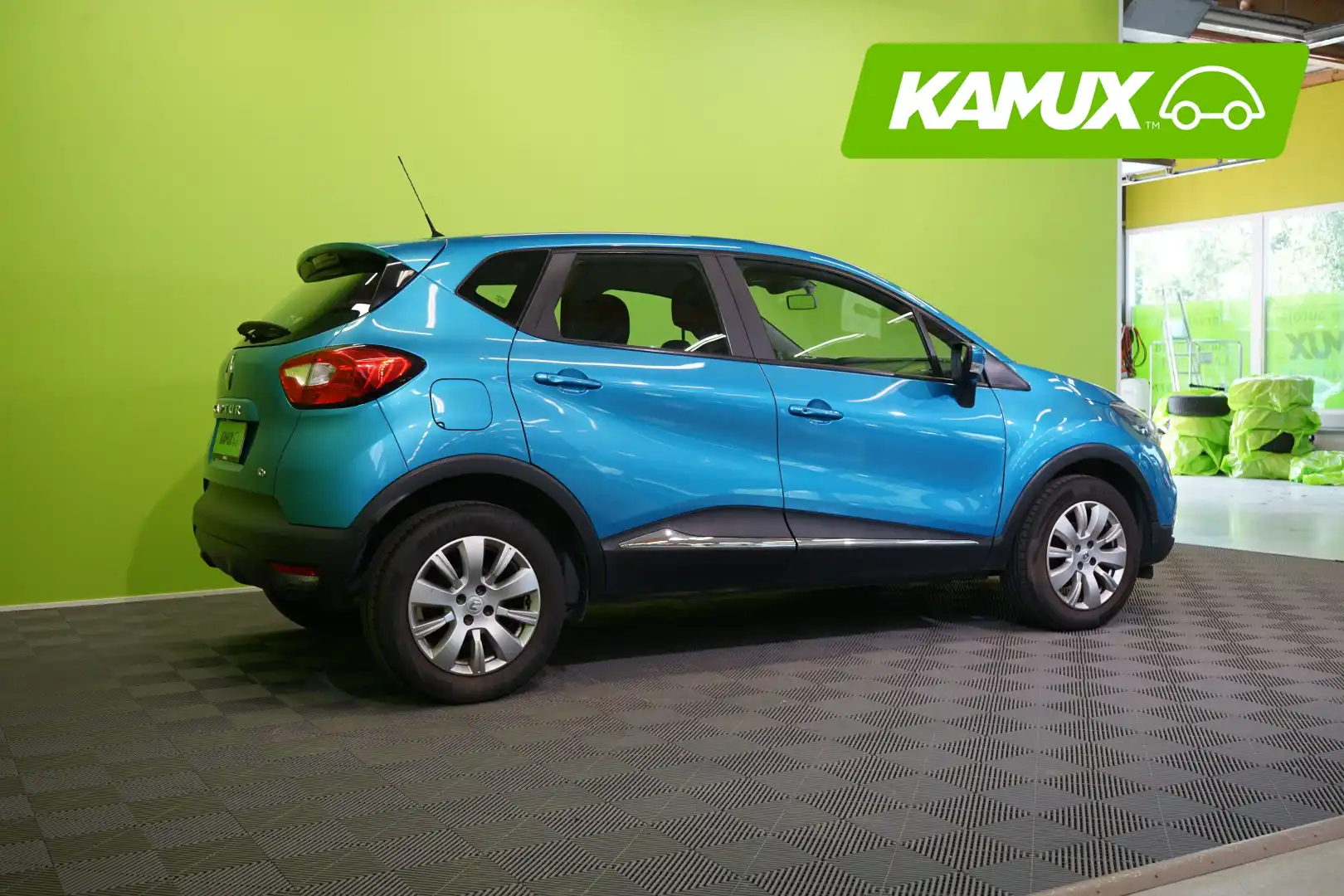 car-image