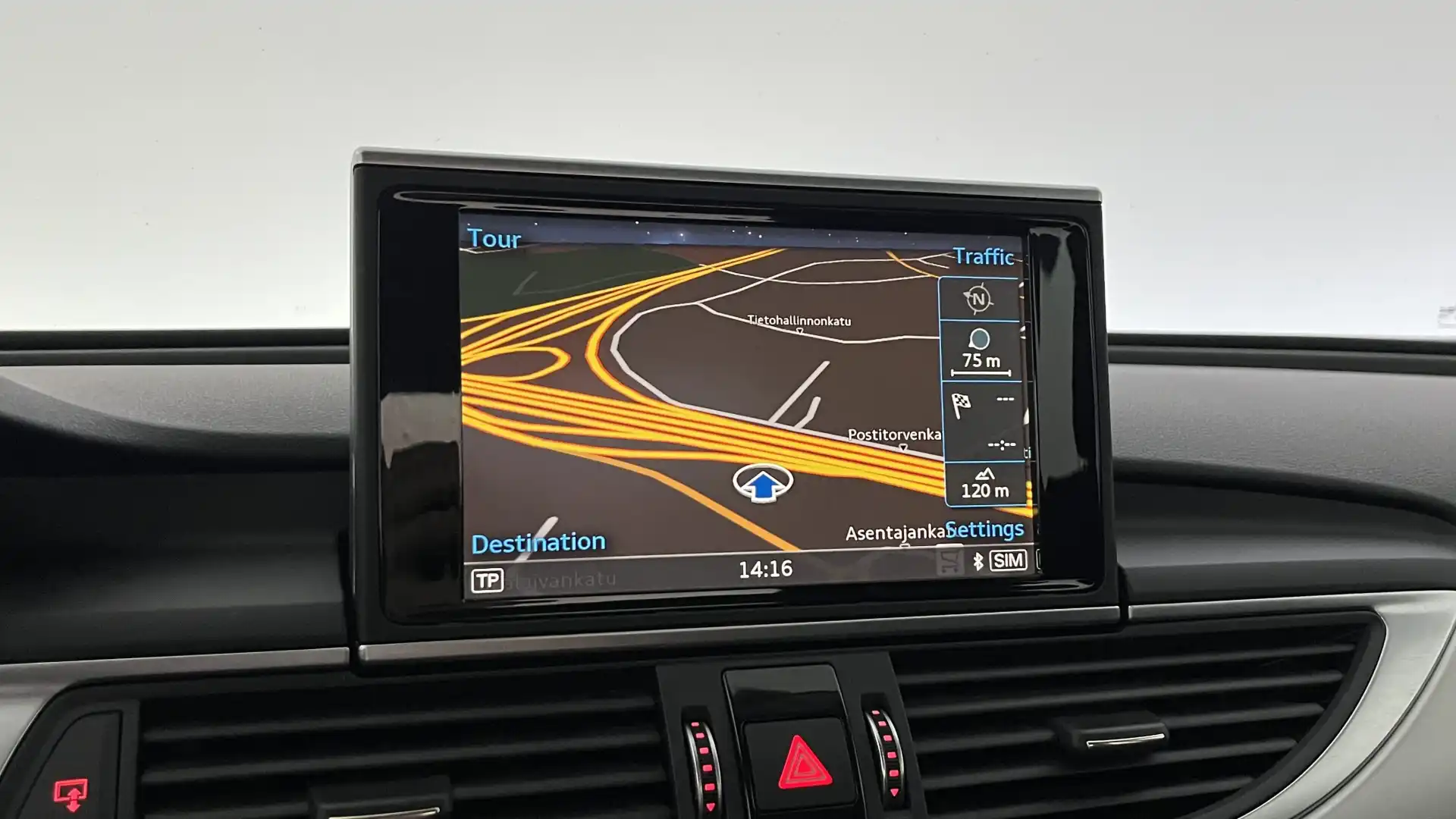 car-image