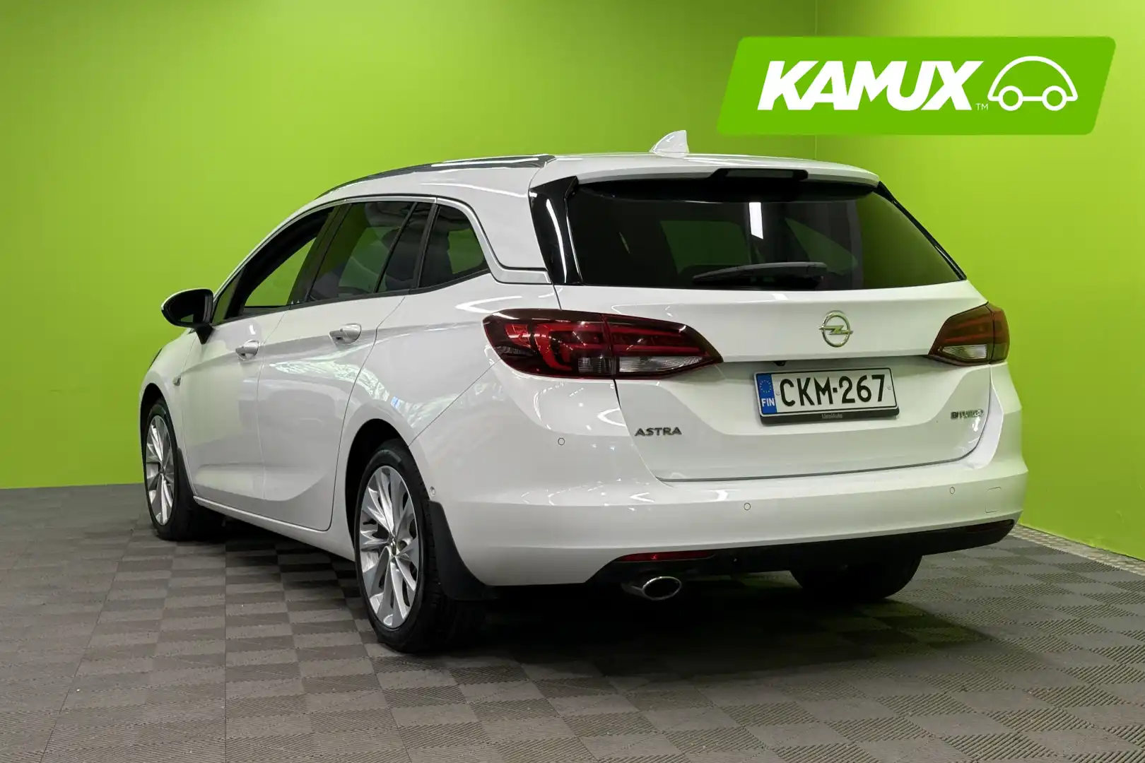 car-image