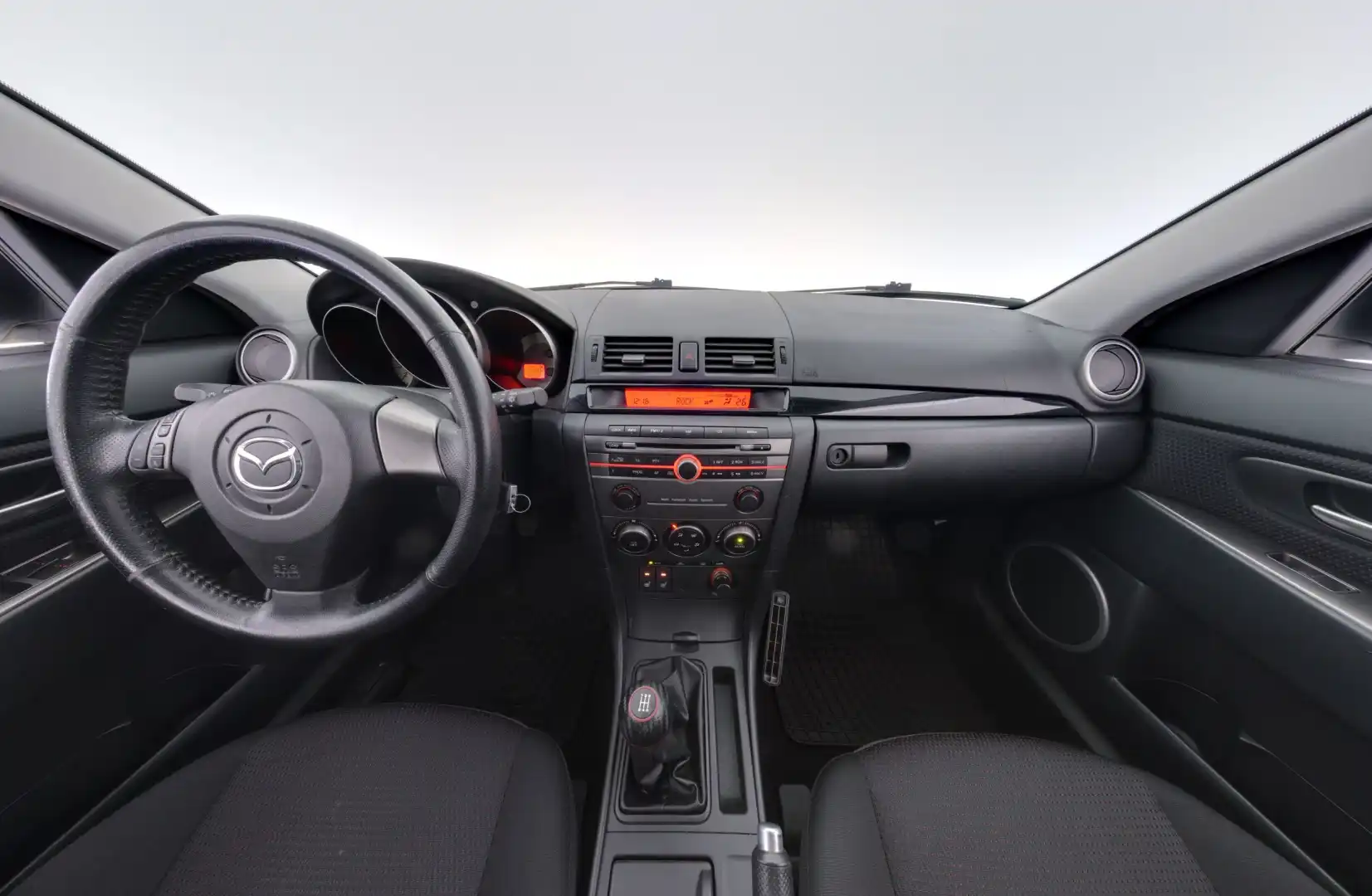 car-image