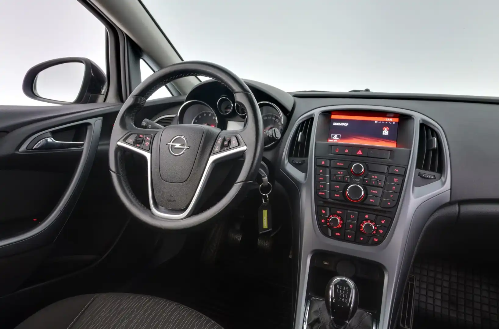 car-image