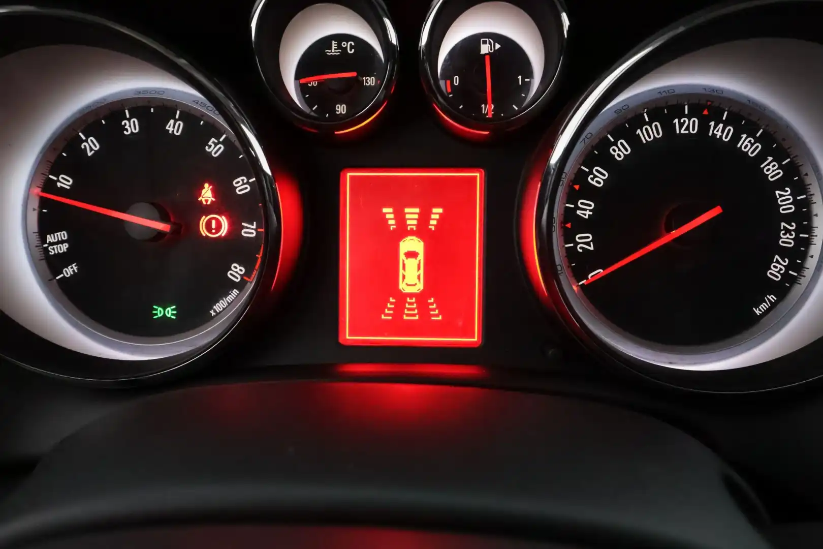 car-image
