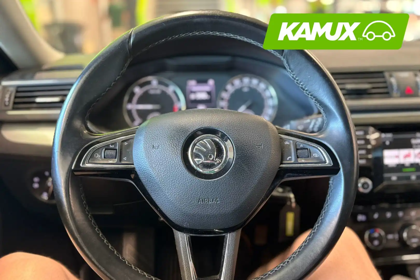 car-image