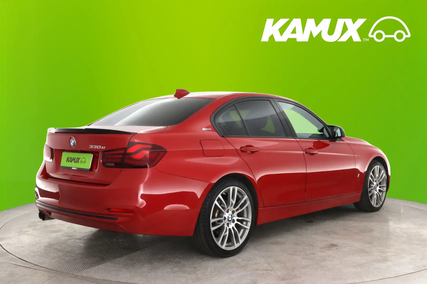 car-image