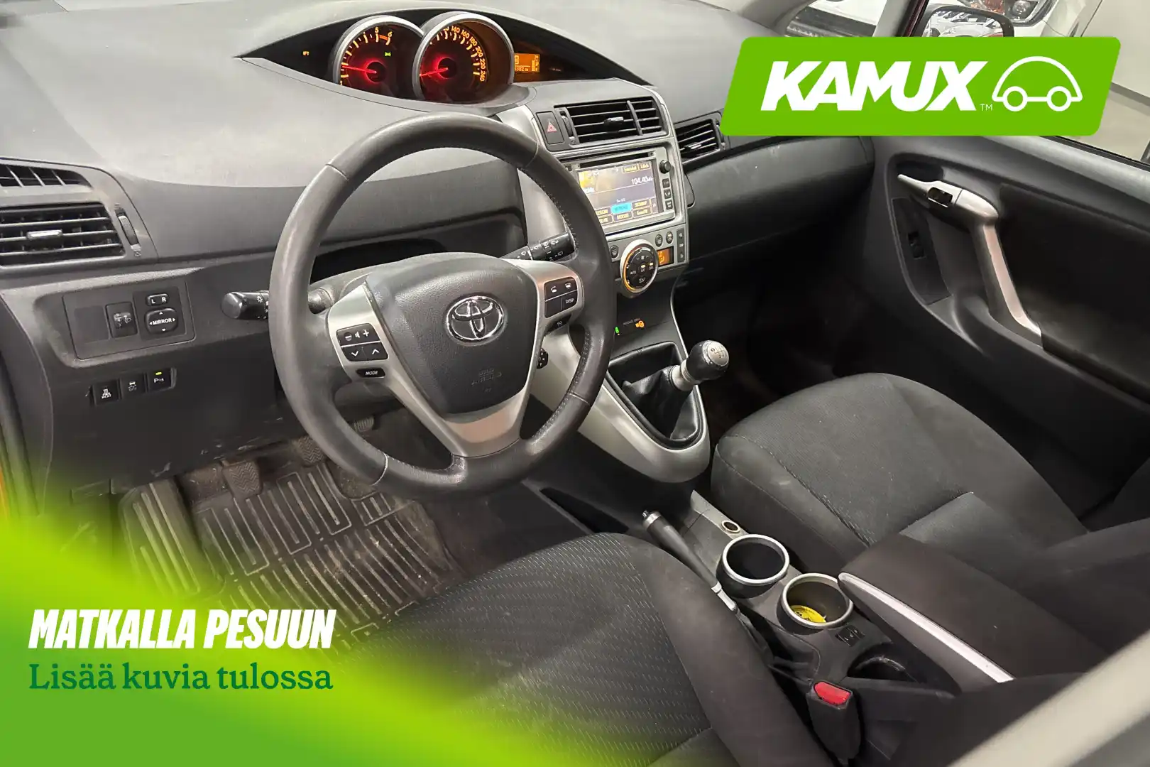car-image