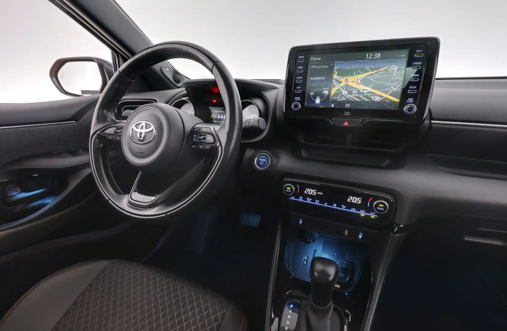 car-image