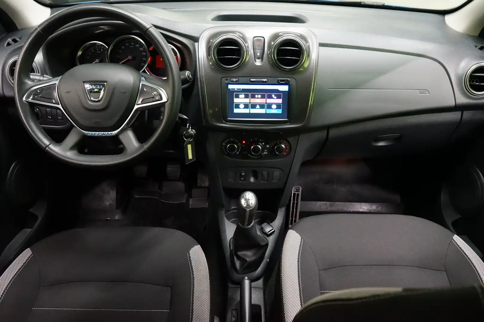car-image
