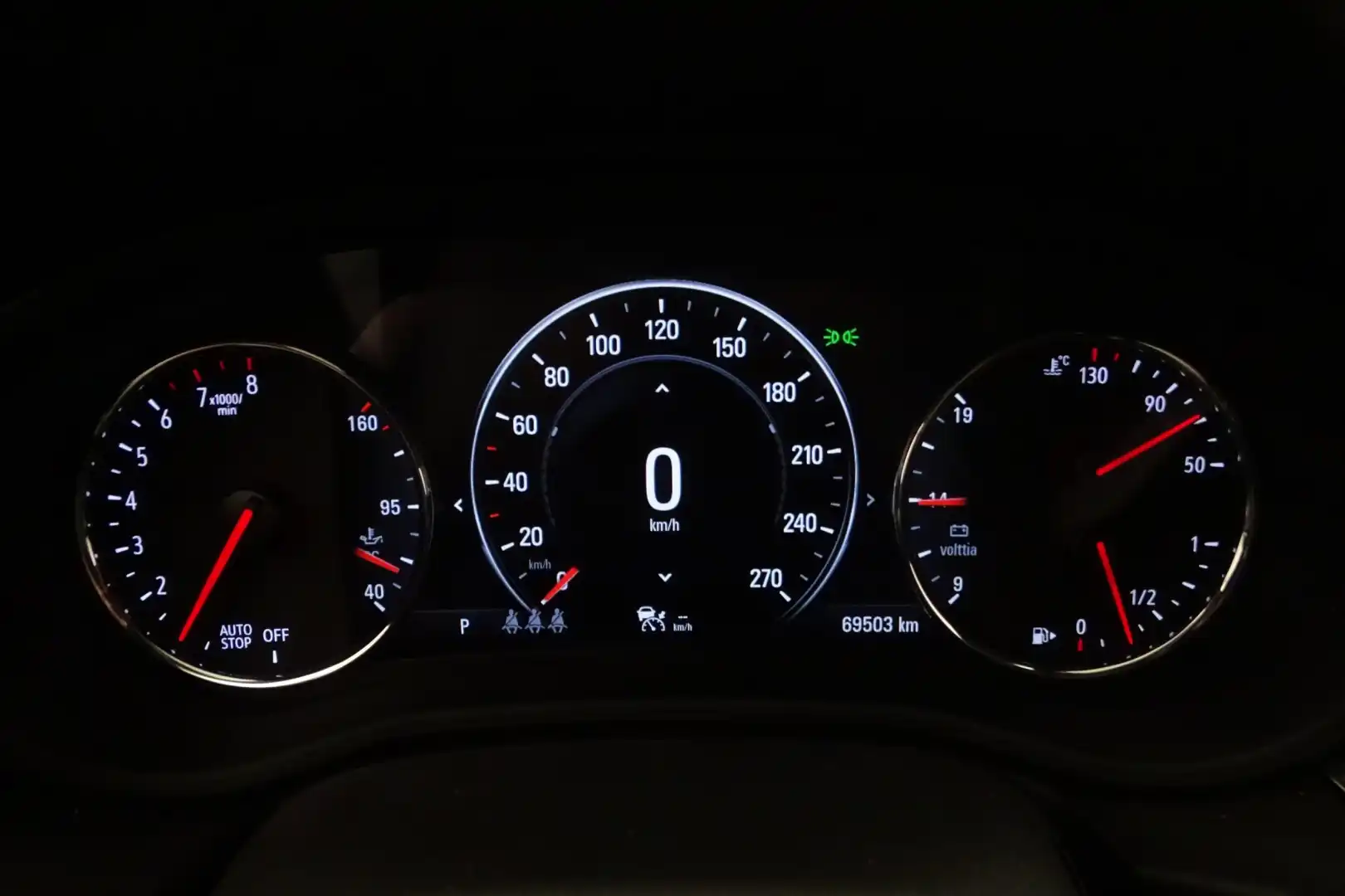 car-image