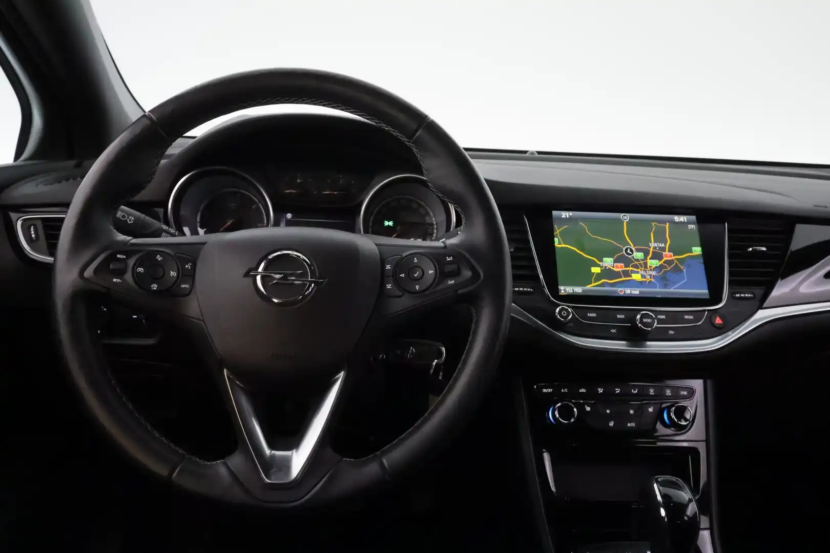 car-image