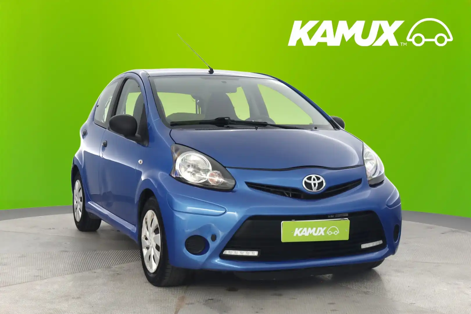 car-image
