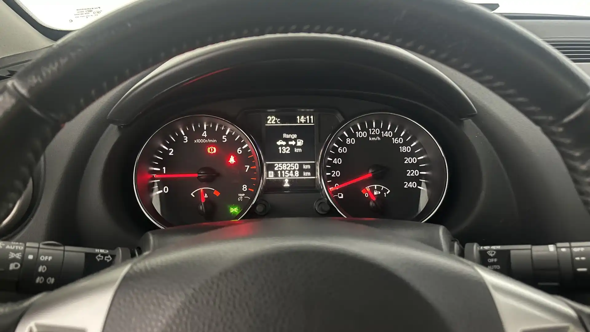 car-image